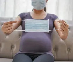 Transmissão materna de SARS-COV-2 para o recém-nascido e possíveis rotas para essa transmissão: uma revisão sistemática e análise crítica