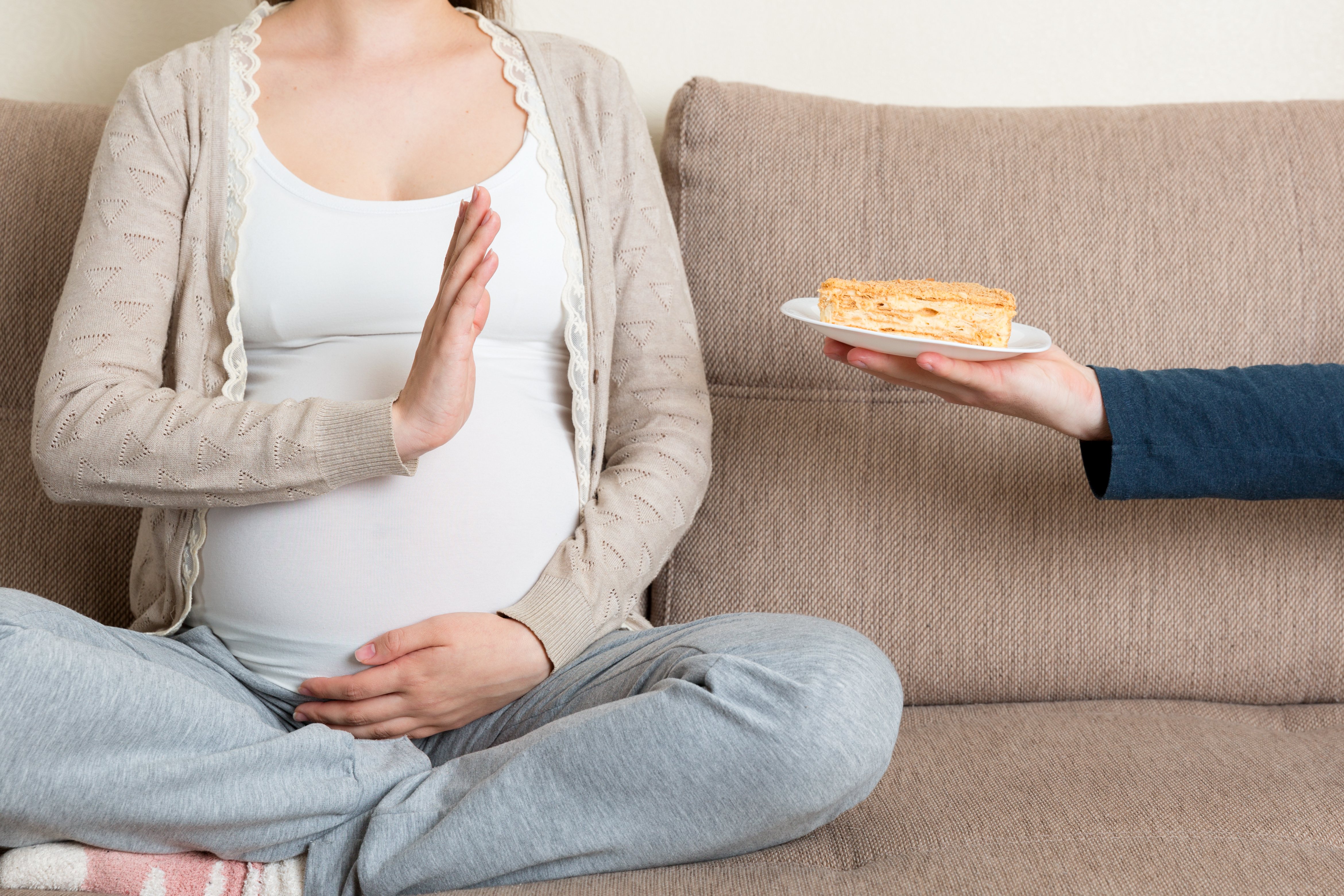 O que grávidas não podem comer